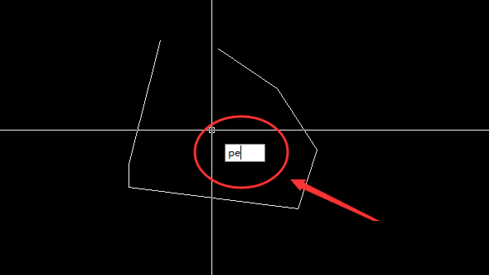 CAD多线段进行闭合的操作流程。