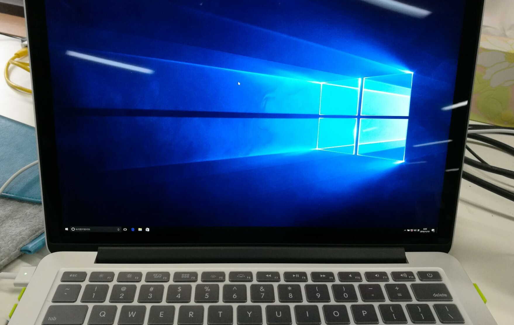 告诉你Mac安装win10系统的方法。
