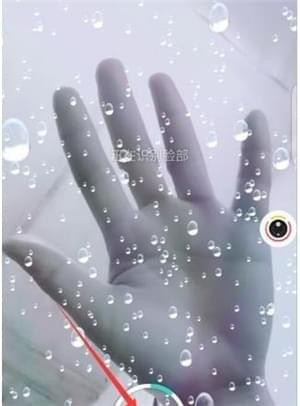 关于faceu激萌控雨的玩法