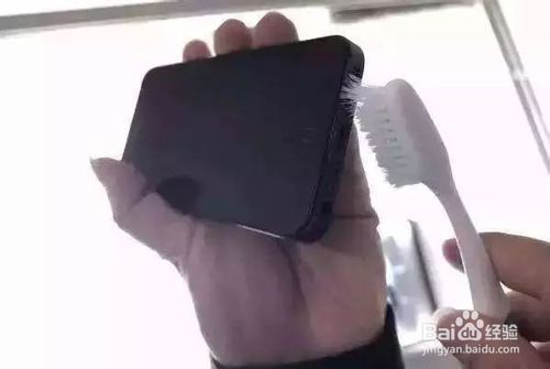 关于iphone听筒进灰尘了怎么办。