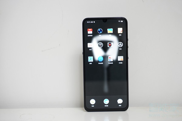 关于坚果pro3和荣耀20pro有什么区别。