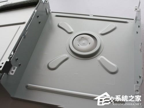 关于蓝光光驱和DVD光驱的区别介绍（蓝光光驱和普通光驱的区别）