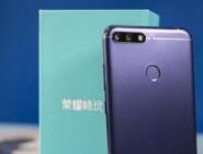 荣耀畅玩8a设置熄屏时钟基础操作