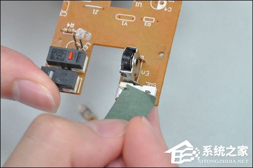 关于鼠标怎么拆开保养零件