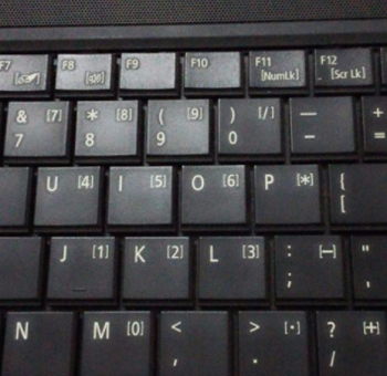 关于映客直播APP怎么开启美颜