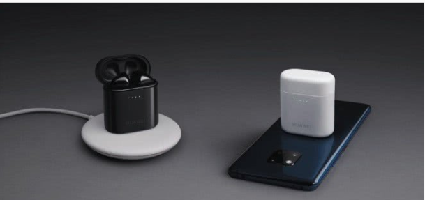 华为Mate 20 Pro有亮点，摇身一变成为“土豪”充电宝