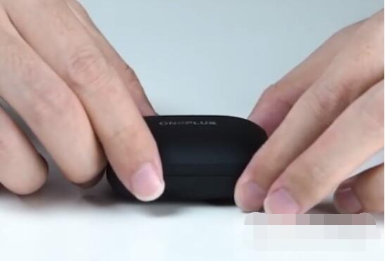 一加budsPro怎么更新固件？一加budsPro更新固件教程截图