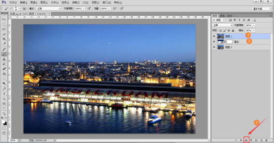 Photoshop如何将图片修出梦幻效果。