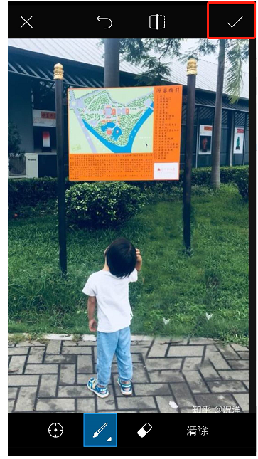 去除照片路人甲不麻烦，就用PicsArt