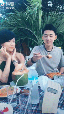 如何让抖音视频上精选