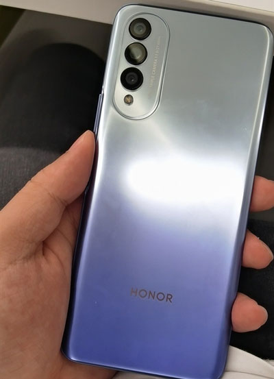 荣耀x20使用什么处理器。