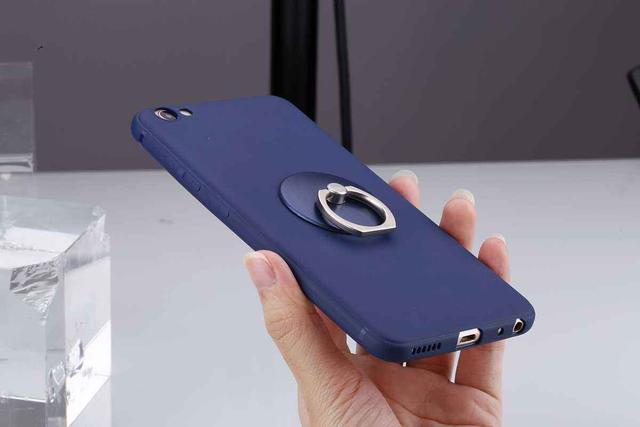 手机贴膜戴壳优缺点，不是一味的保护手机哦