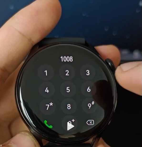 说说6华为鸿蒙手表如何拨号。