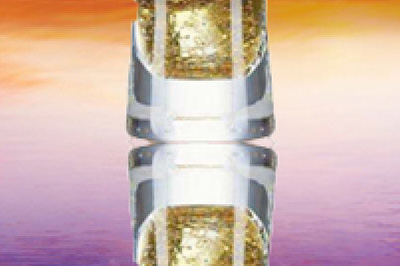 说说6PS制作杯子倒影的具体介绍