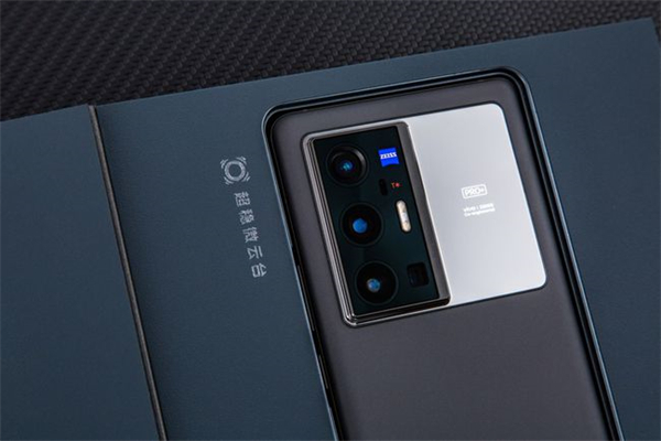 vivox70pro+有多少种配色。