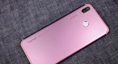 我来分享荣耀play关闭后台程序的简单方法。