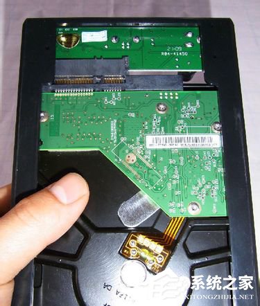 怎么安装固态硬盘?怎么给固态硬盘分区?