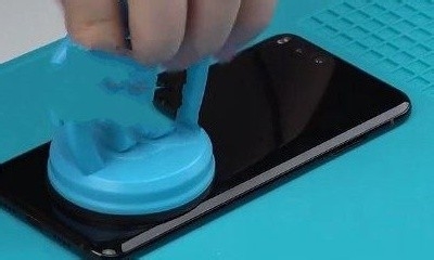 我来分享如何手动换小米6后盖。