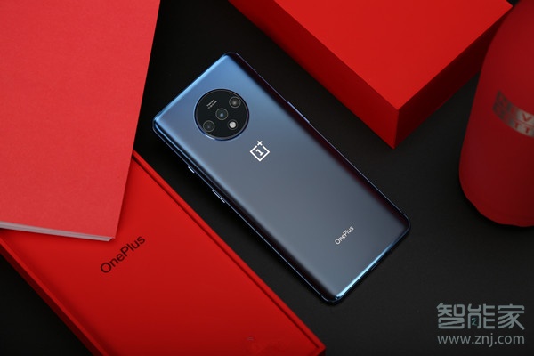 我来分享坚果pro3和一加7T有什么区别。