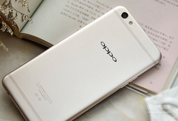 我来分享OPPO R9怎么更换电池。