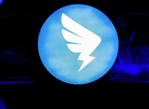 我来说说钉钉打卡如何远程打卡。