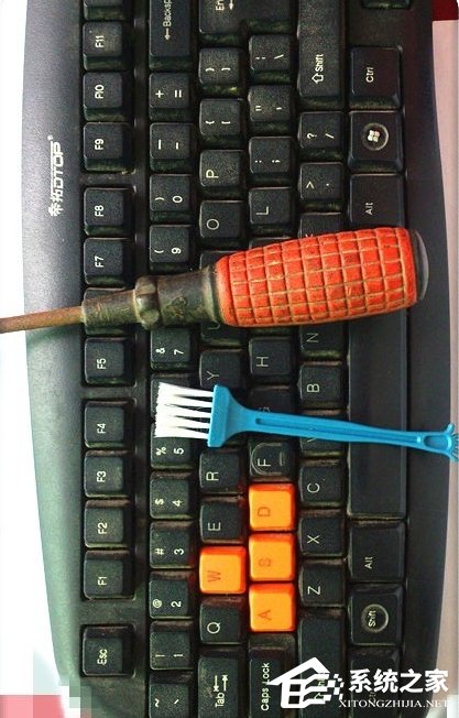 我来说说台式电脑机箱发出很大声音是怎么回事