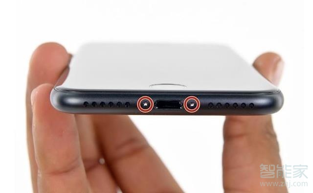 我来说说iphone7怎么换电池。