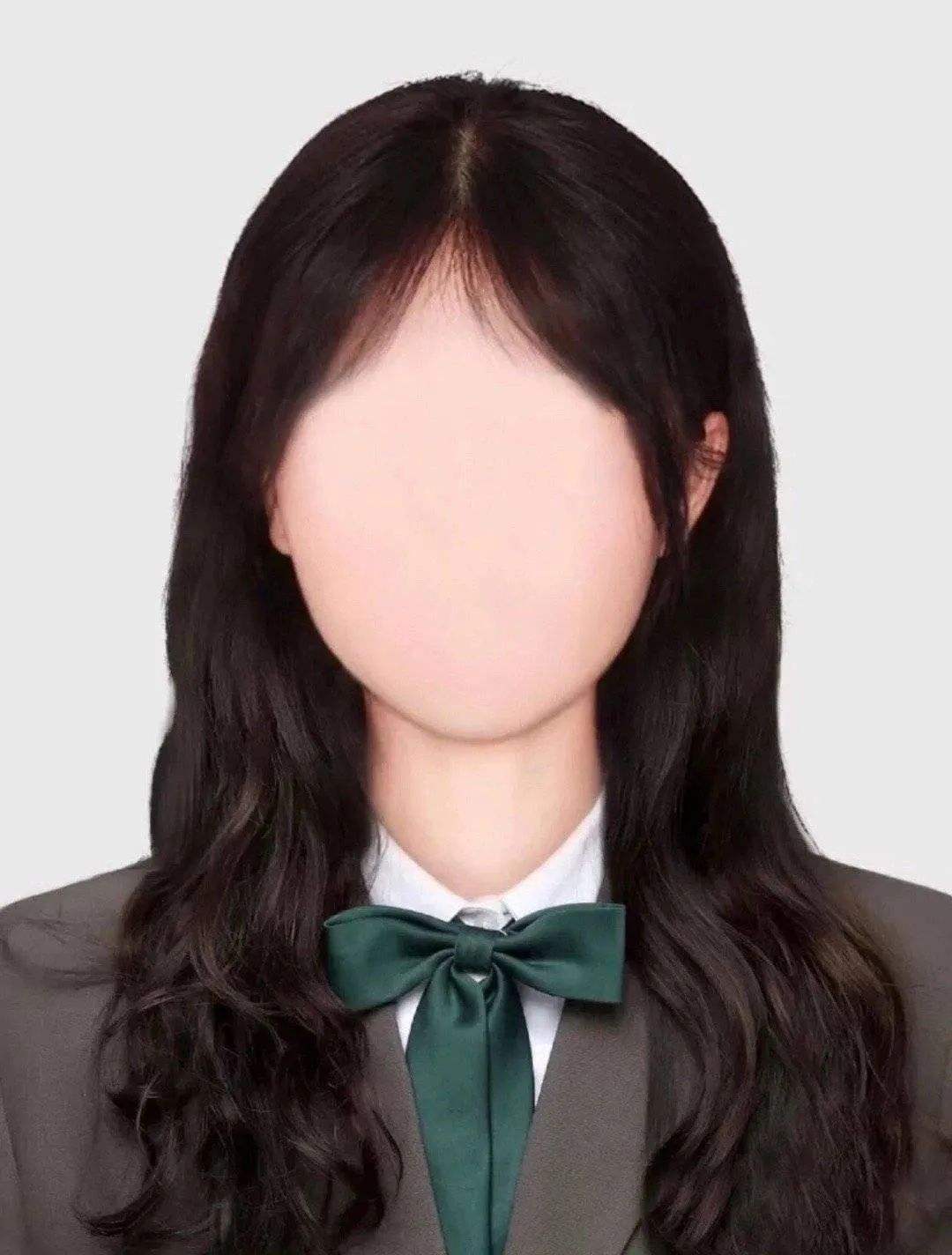 小编教你抖音韩式证件照原图怎么下载。