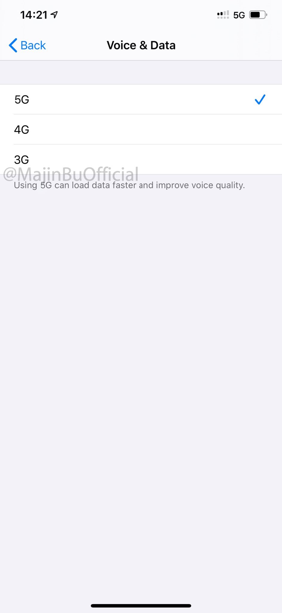 小编教你疑似 iPhone 12 网络设置界面曝光：支持 5G + 双卡双待。