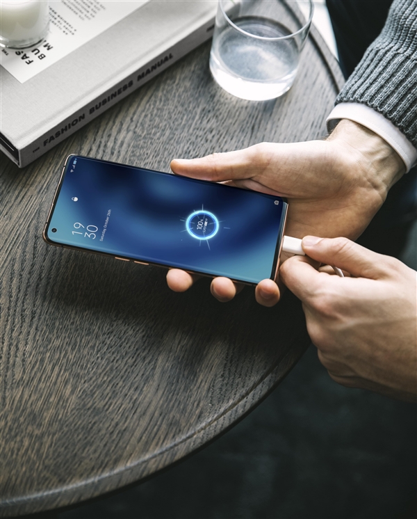 小编教你基于安卓11!ColorOS 11来了:万物互联时代开启。