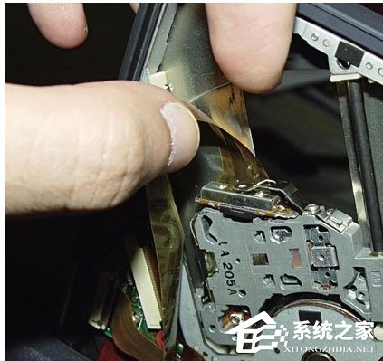 小编教你笔记本光驱不读盘怎么办