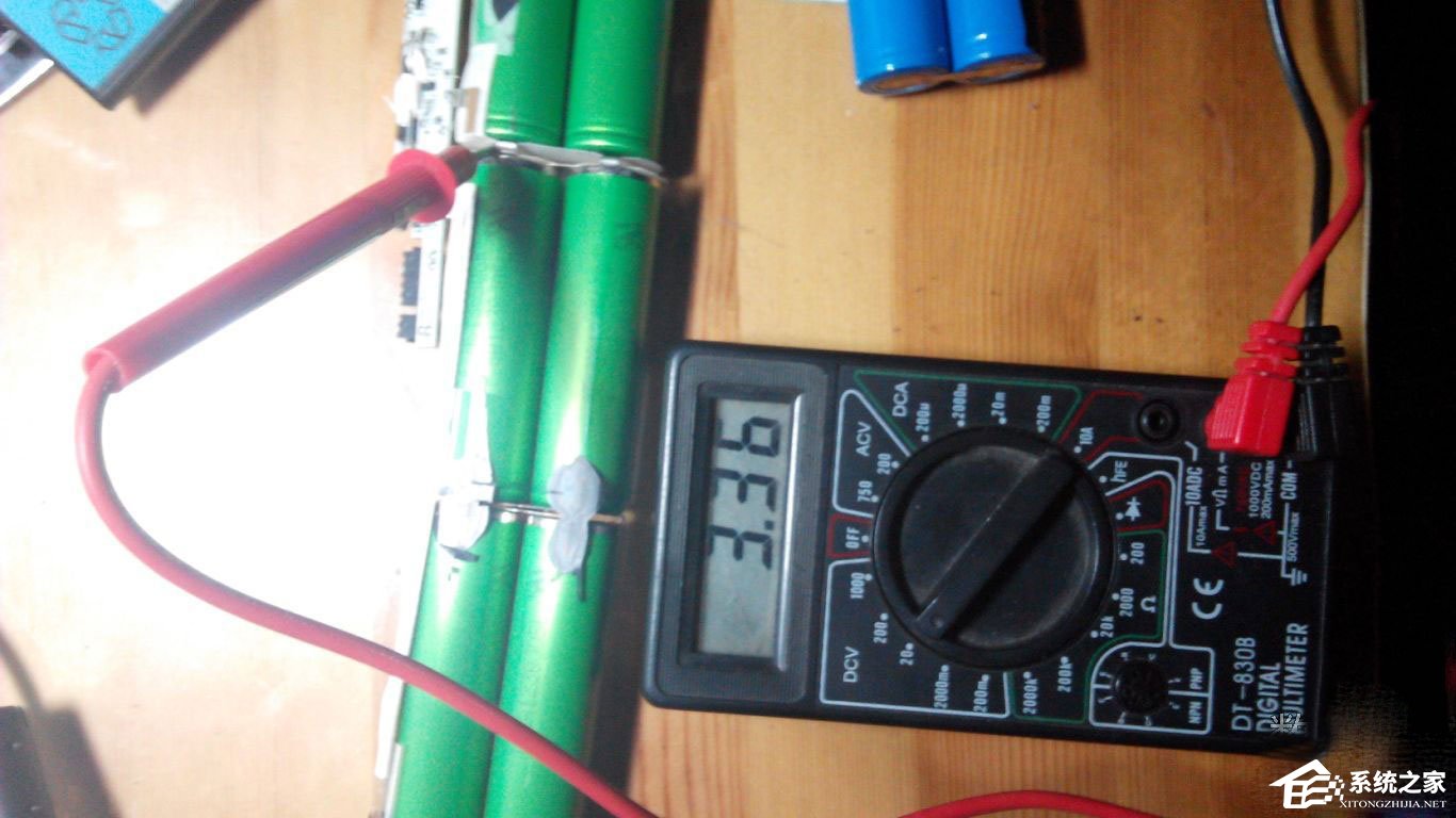 小编教你笔记本电池怎么拆解