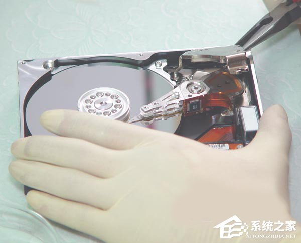 小编教你硬盘开盘数据恢复教程图解