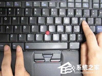 如何将硬盘低级格式化?