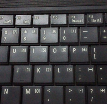 小编教你在映客直播APP中使用美颜的图文教程。