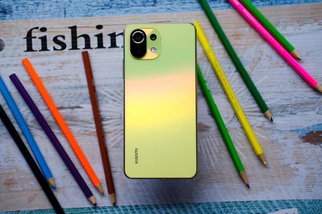 小米11青春版有什么优缺点。