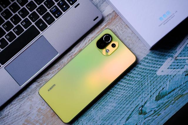 小米11青春版有什么优缺点。