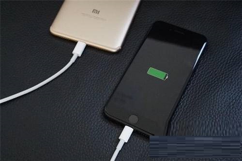 小米12反向充电怎么设置。